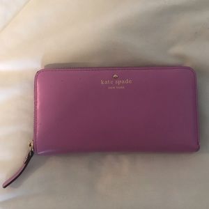Kate Spade Zip Around Wallet